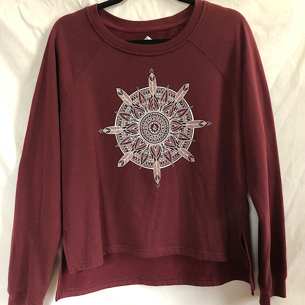 Graphic Maroon Sweatshirt